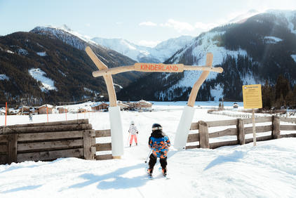 Kinderland Skigebiet Obertilliach © TVB Osttirol / Elias Bachmann