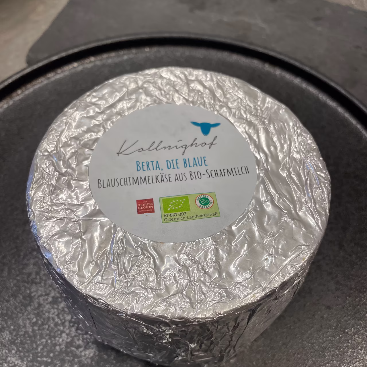 Prämierter Blauschimmelkäse vom Kollnighof © azett kommunikation / Andrea Zanier Prämierter Blauschimmelkäse vom Kollnighof © azett kommunikation / Andrea Zanier