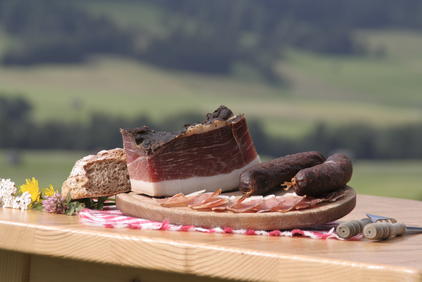 Regionale Produkte aus dem Bauernladen © TVB Osttirol / Peter Leiter