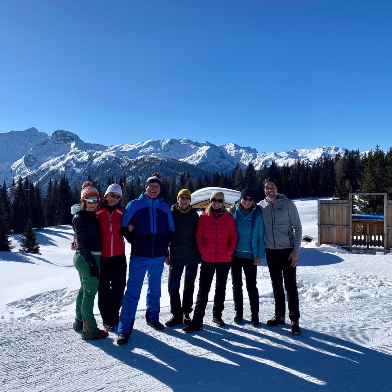 Winterwanderung in Kartitsch mit Gastgeber Thomas © Winkler Hotels / Thomas Winkler Winterwanderung in Kartitsch mit Gastgeber Thomas © Winkler Hotels / Thomas Winkler