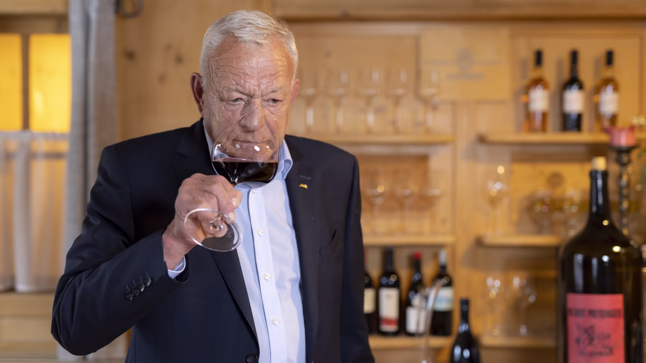 Weinkenner & Gastgeber Pepo Winkler © Martin Lugger Weinkenner & Gastgeber Pepo Winkler © Martin Lugger