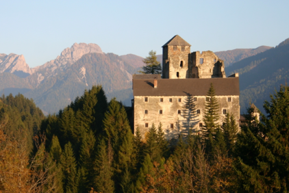 Burg Heinfels - "Königin des Pustertals" © TVB Osttirol / Peter Leiter